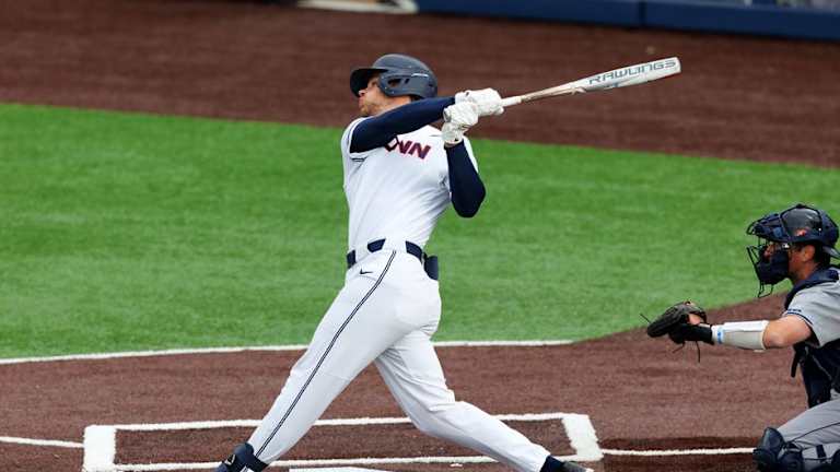 Baseball: No. 15 Hookc Sweeps Butler, 17-4